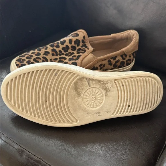 UGG Kids Tan Leopard Slip-On Sneakers - Picture 2 of 2